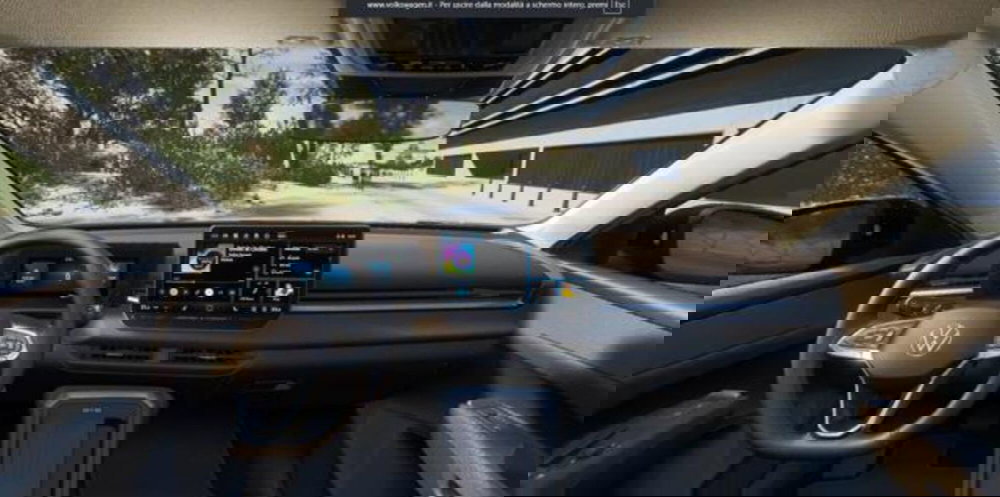 Volkswagen T-Roc nuova a Milano (5)