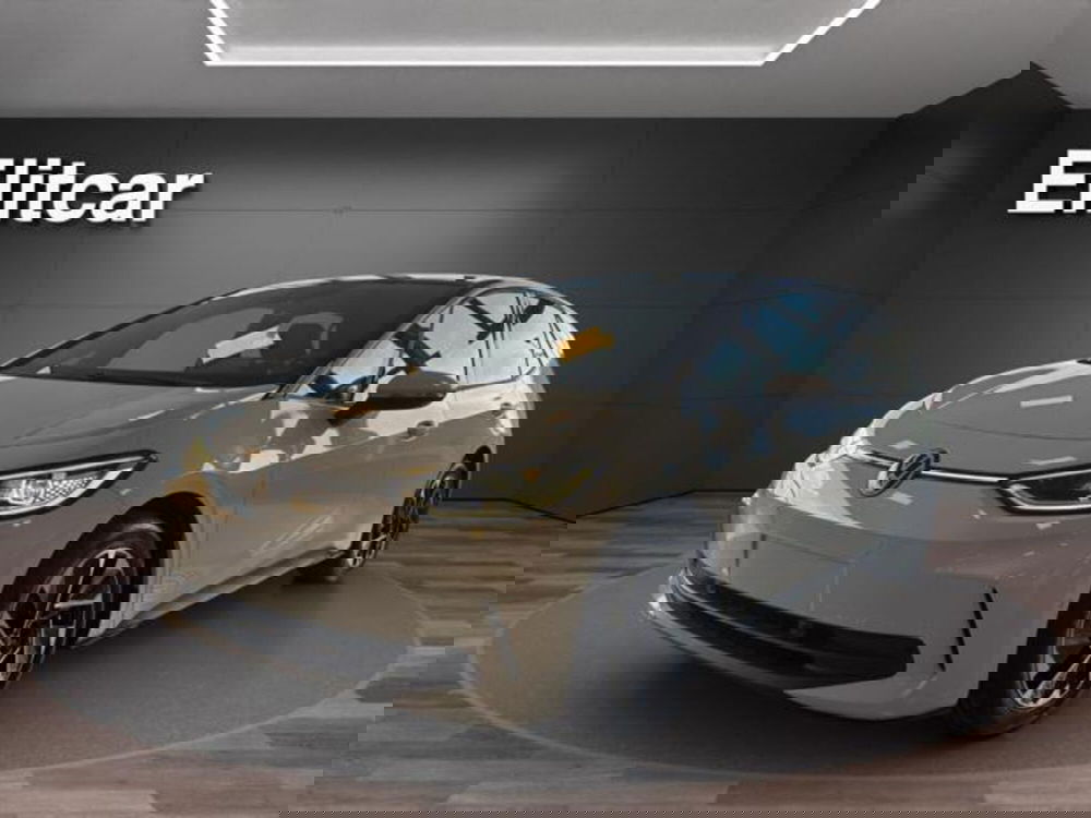 Volkswagen ID.3 nuova a Milano