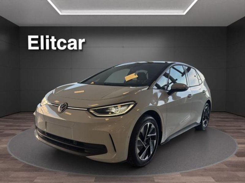 Volkswagen ID.3 nuova a Milano