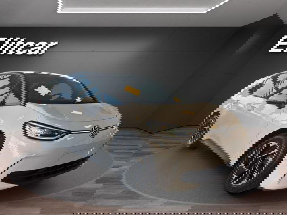 Volkswagen ID.3 nuova a Milano (3)