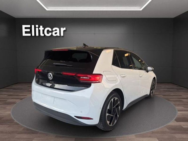 Volkswagen ID.3 nuova a Milano (4)