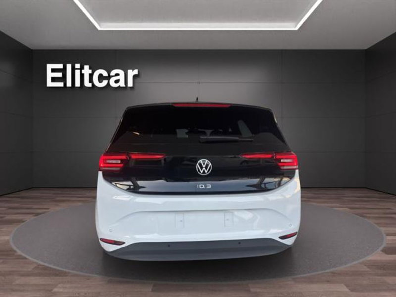 Volkswagen ID.3 nuova a Milano (5)