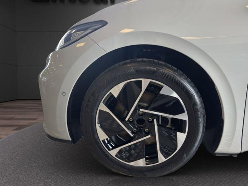 Volkswagen ID.3 nuova a Milano (7)