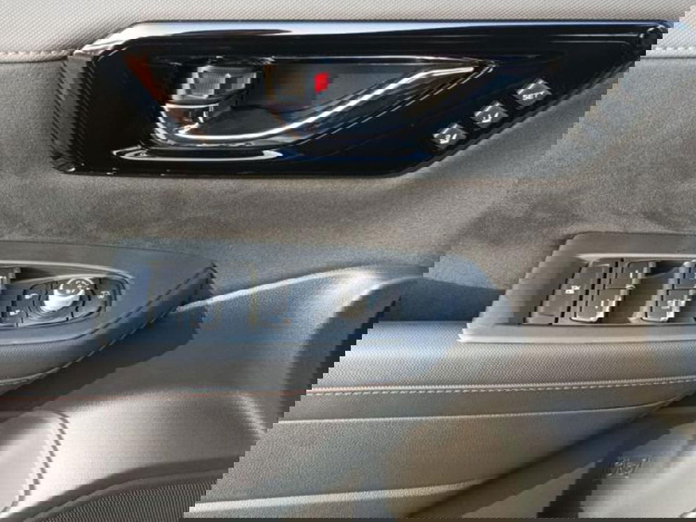 Subaru Outback nuova a Milano (13)