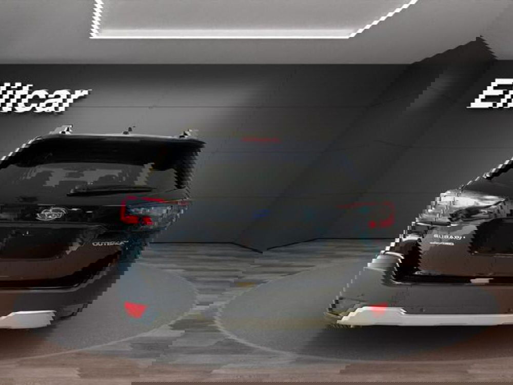 Subaru Outback nuova a Milano (7)