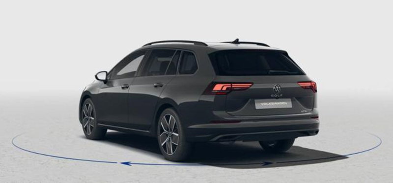 Volkswagen Golf Variant nuova a Milano (4)