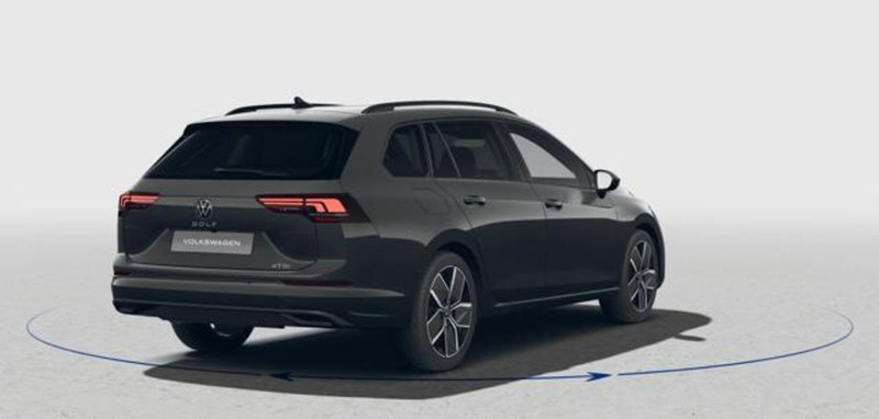 Volkswagen Golf Variant nuova a Milano (6)