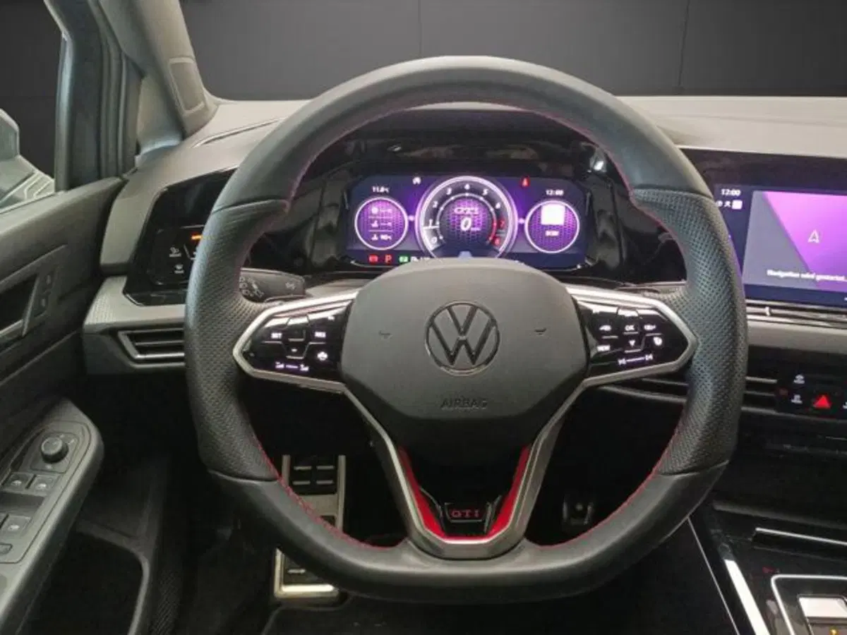 Volkswagen Golf usata a Milano (10)