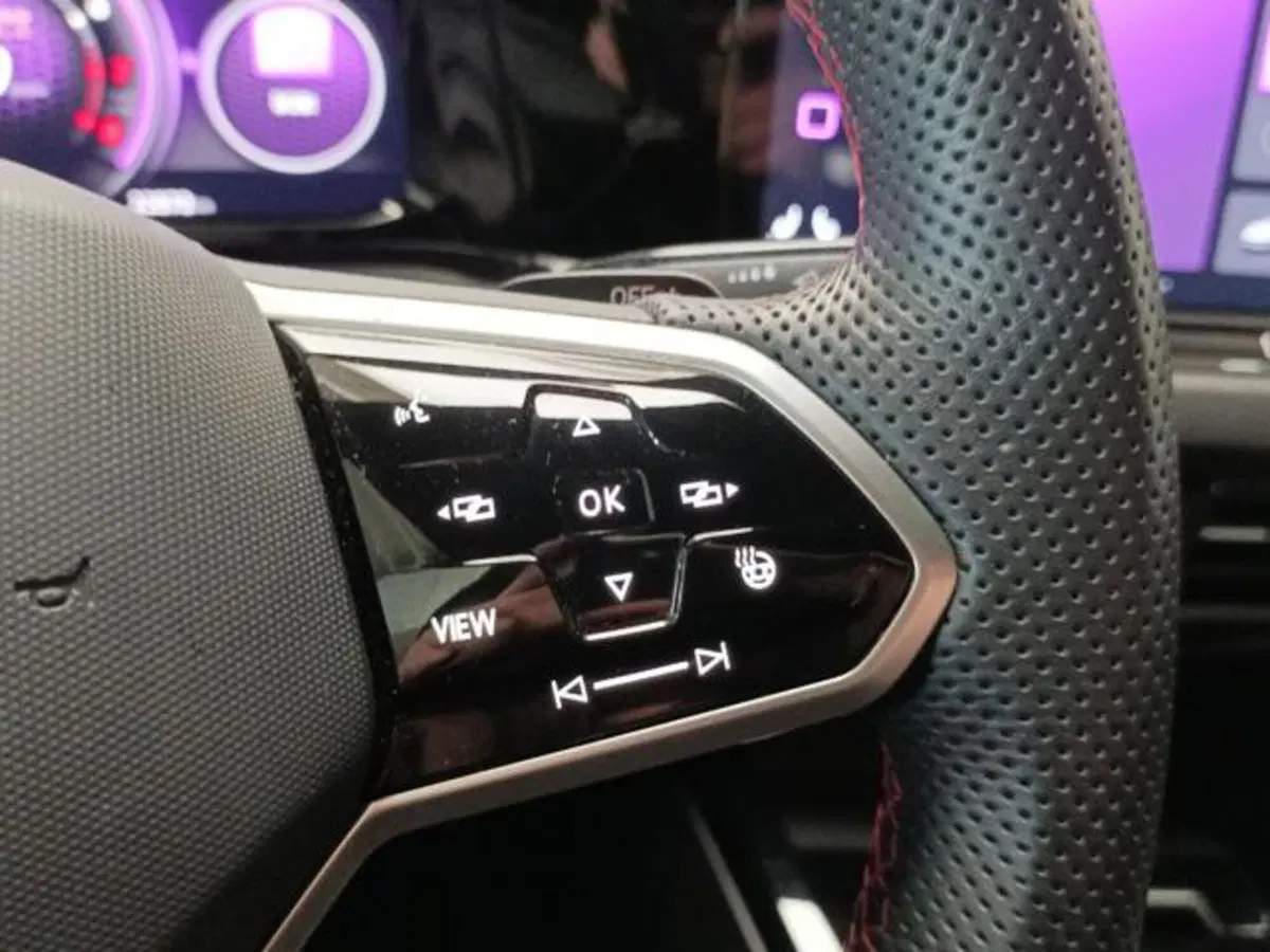 Volkswagen Golf usata a Milano (14)