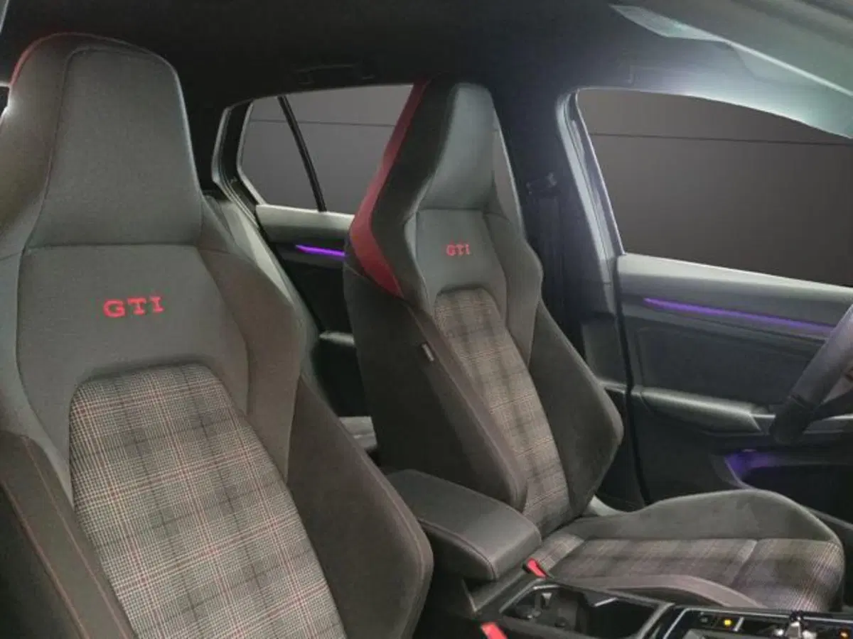 Volkswagen Golf usata a Milano (15)