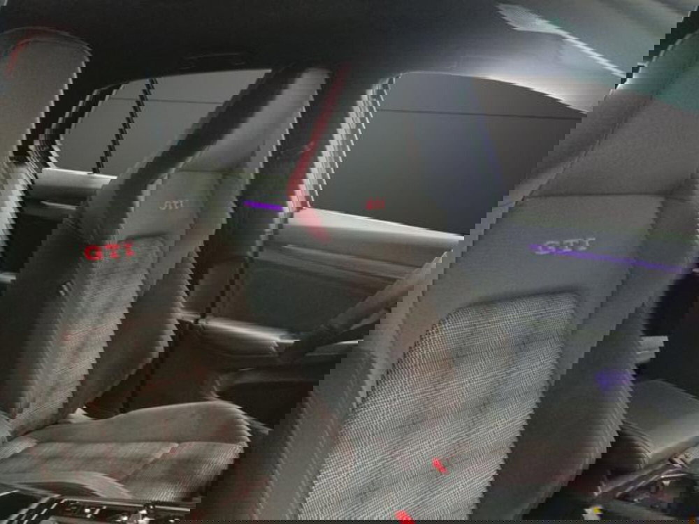 Volkswagen Golf usata a Milano (15)