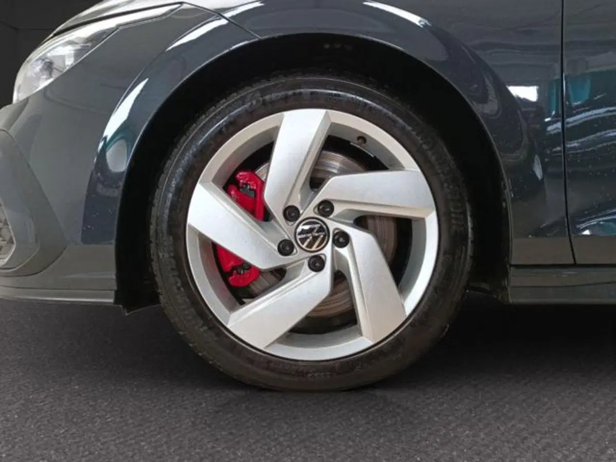 Volkswagen Golf usata a Milano (9)