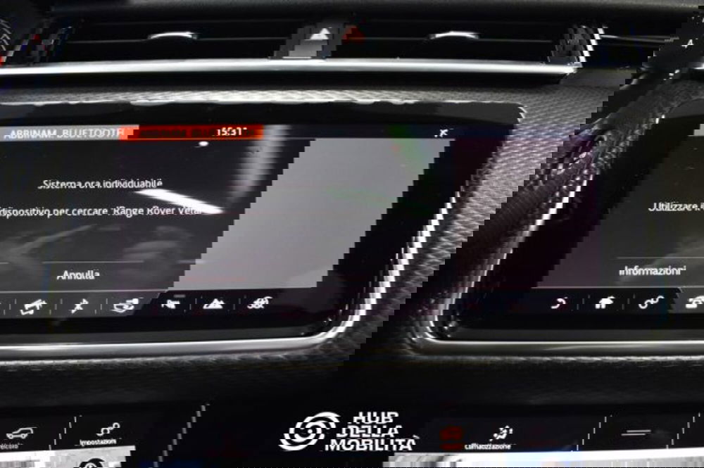 Land Rover Range Rover Velar usata a Perugia (16)