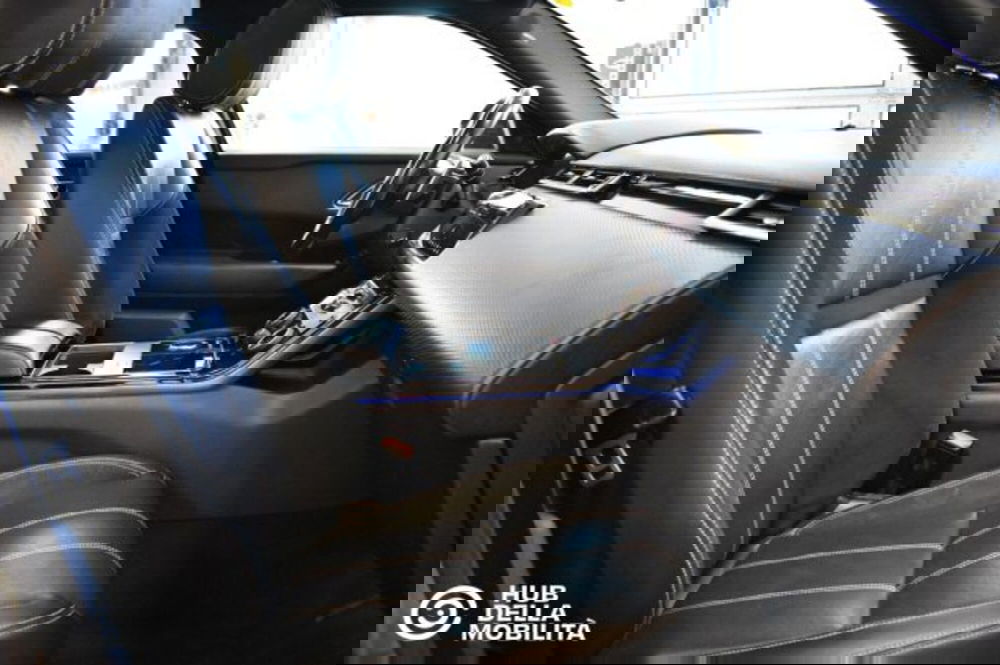 Land Rover Range Rover Velar usata a Perugia (18)