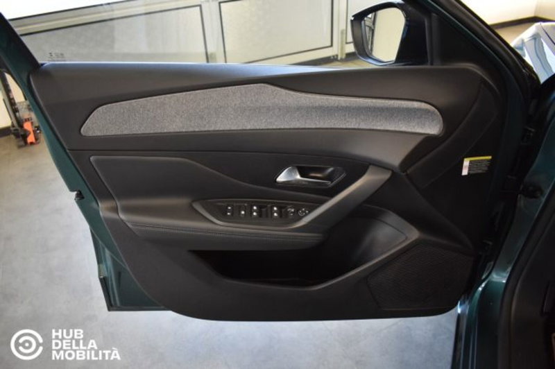 Peugeot 308 SW usata a Perugia (7)