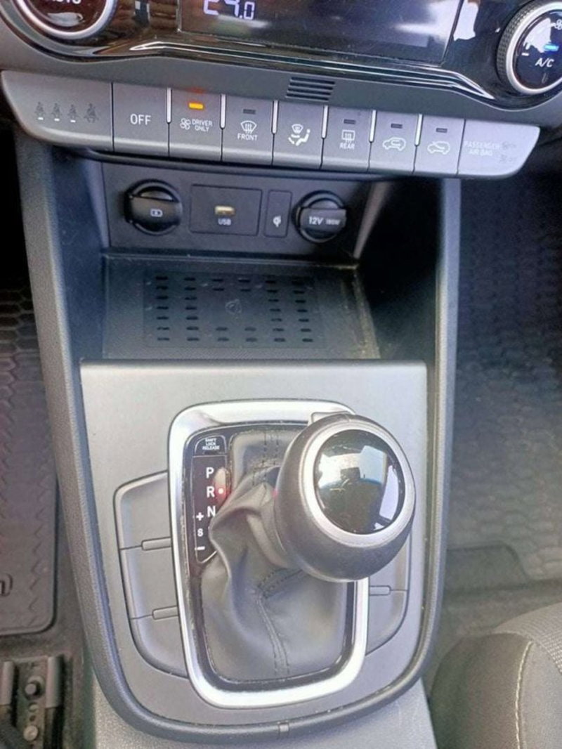 Hyundai Kona usata a Firenze (10)