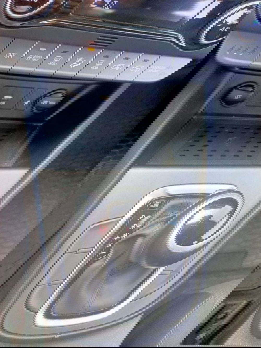 Hyundai Kona usata a Firenze (10)