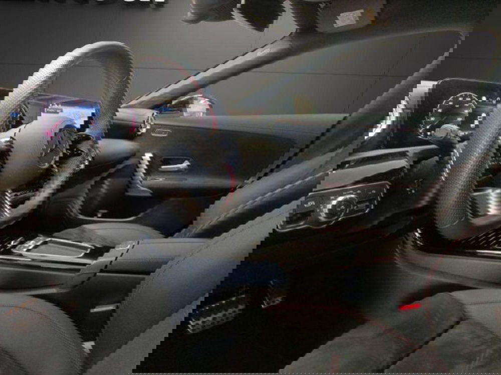 Mercedes-Benz CLA Shooting Brake usata a Novara (11)