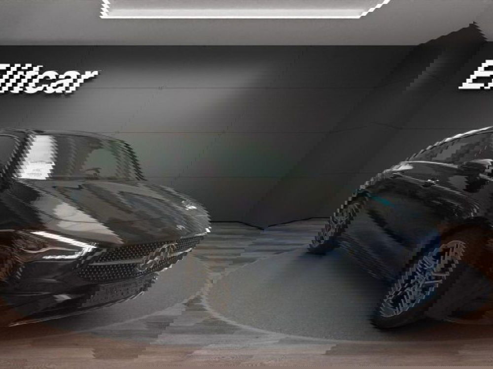 Mercedes-Benz CLA Shooting Brake usata a Novara (4)