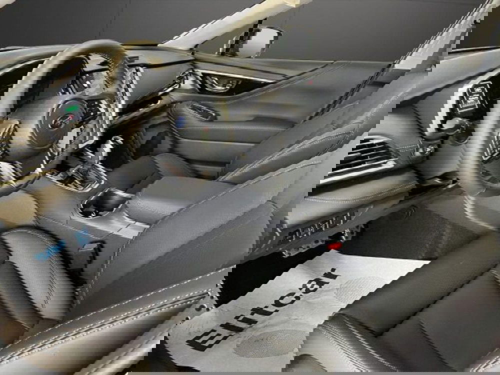 Subaru Outback nuova a Novara (12)