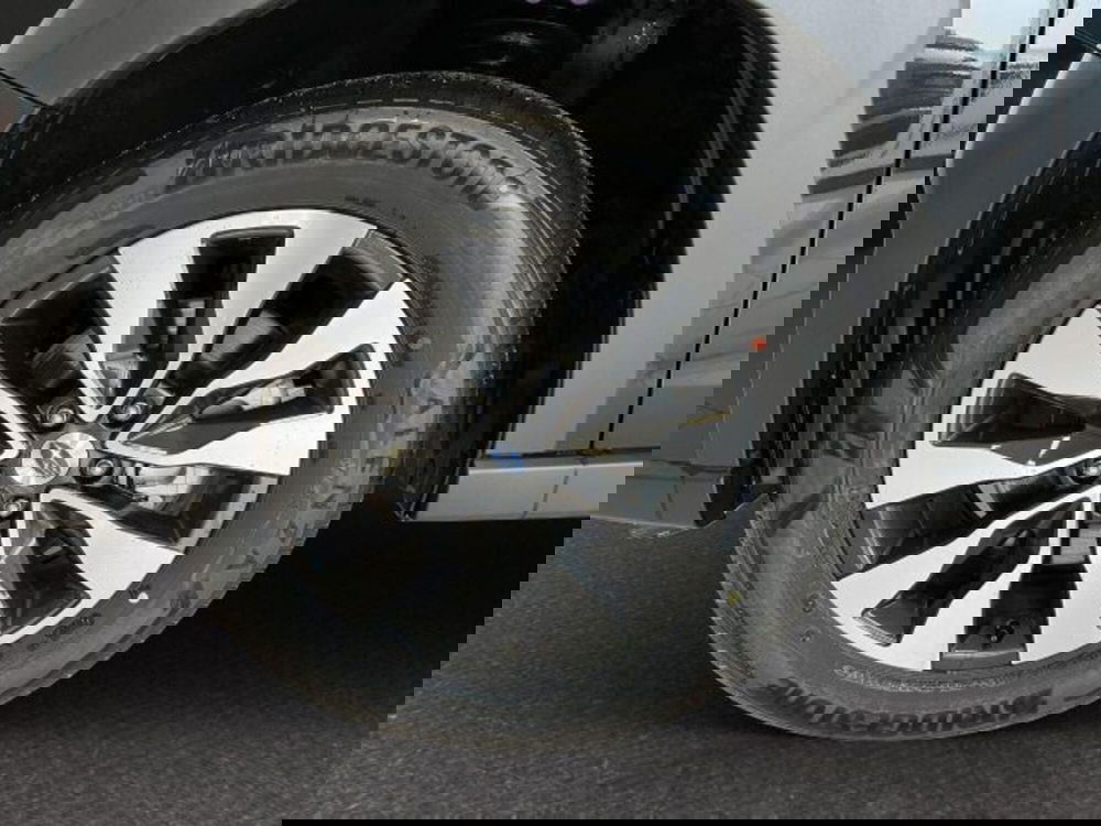 Subaru Outback nuova a Novara (8)