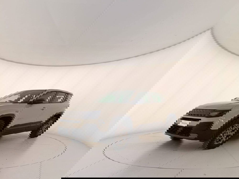 Jeep Avenger nuova a Treviso