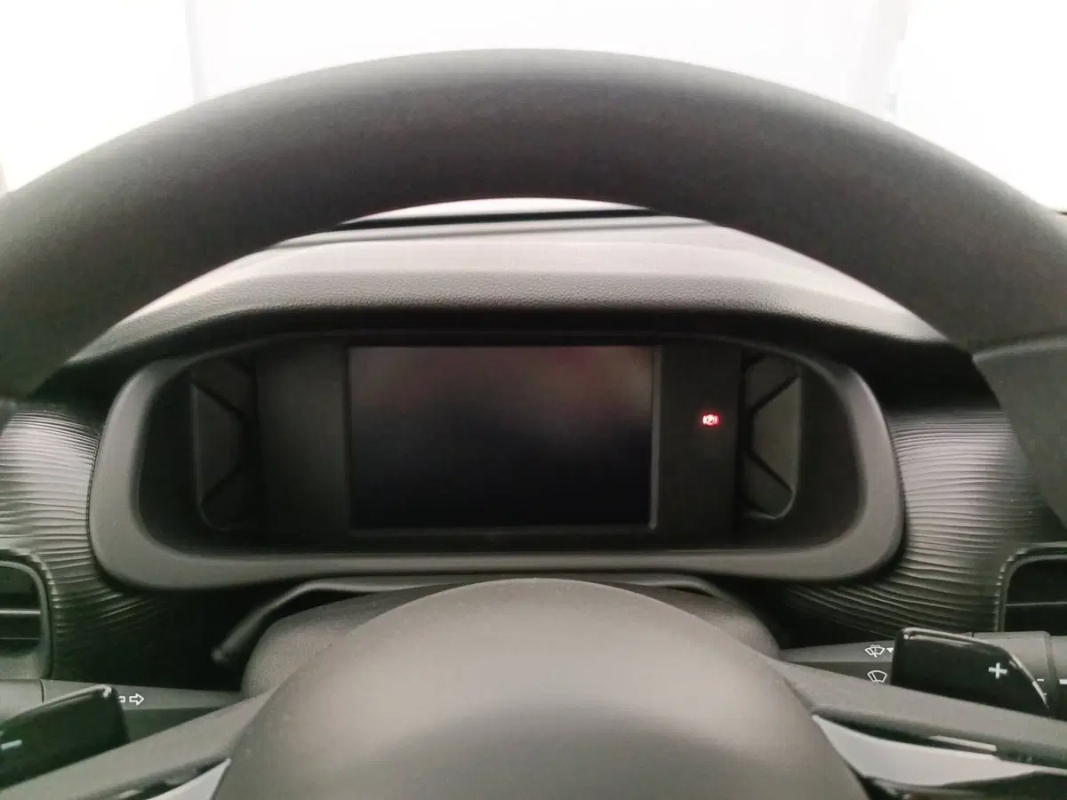 Jeep Avenger nuova a Treviso (13)