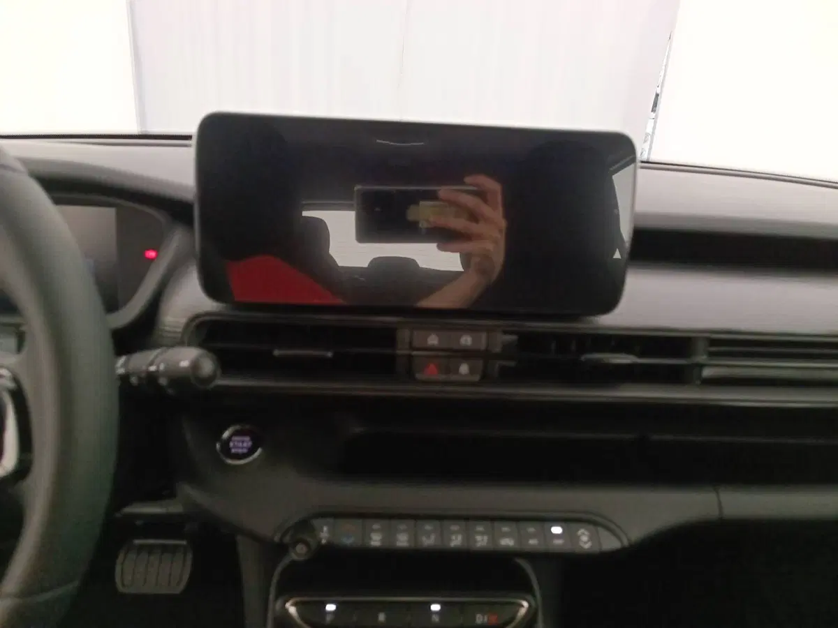 Jeep Avenger nuova a Treviso (14)