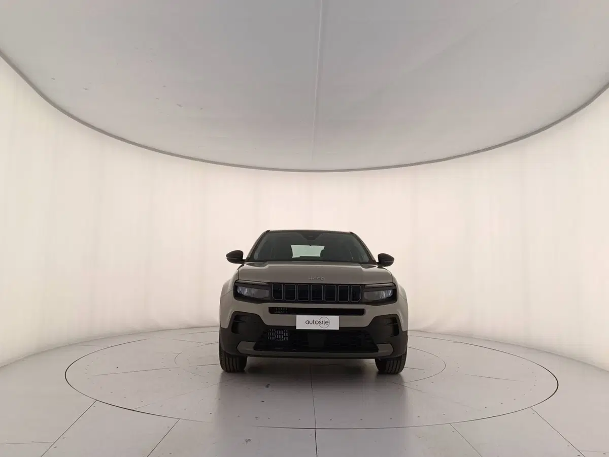 Jeep Avenger nuova a Treviso (2)