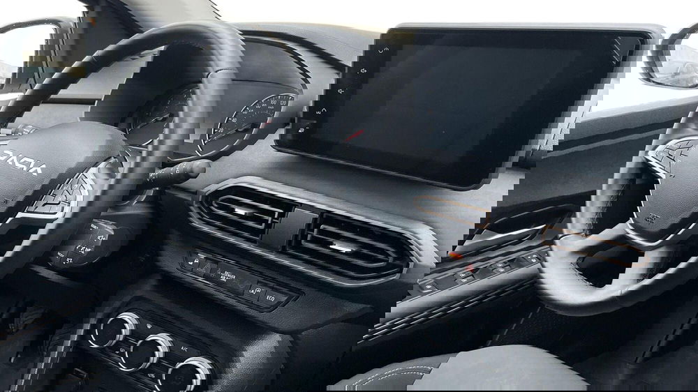 Dacia Jogger usata a Parma (12)