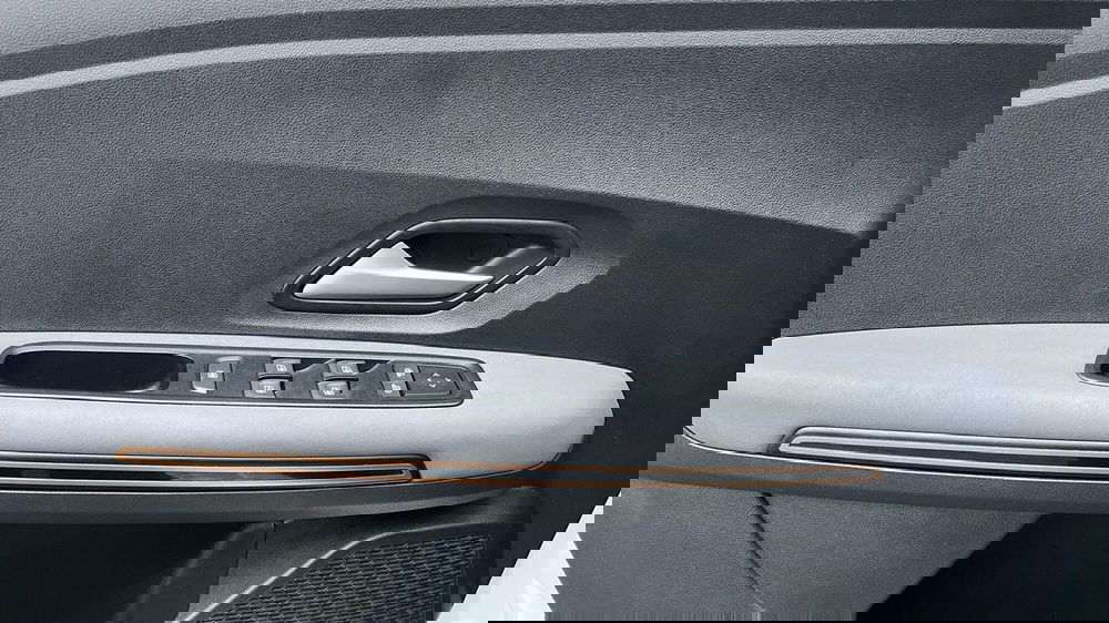 Dacia Jogger usata a Parma (19)