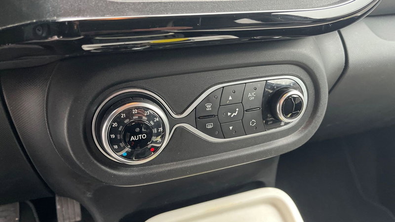 Renault Twingo usata a Parma (12)