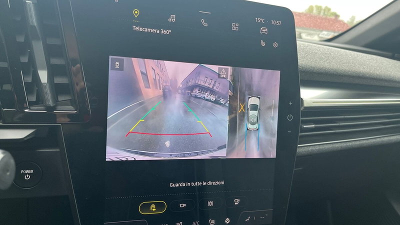 Renault Megane E-Tech Electric usata a Parma (10)