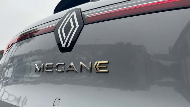 Renault Megane E-Tech Electric usata a Parma (12)