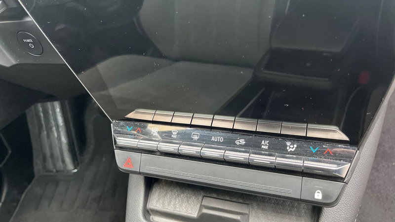 Renault Megane E-Tech Electric usata a Parma (15)