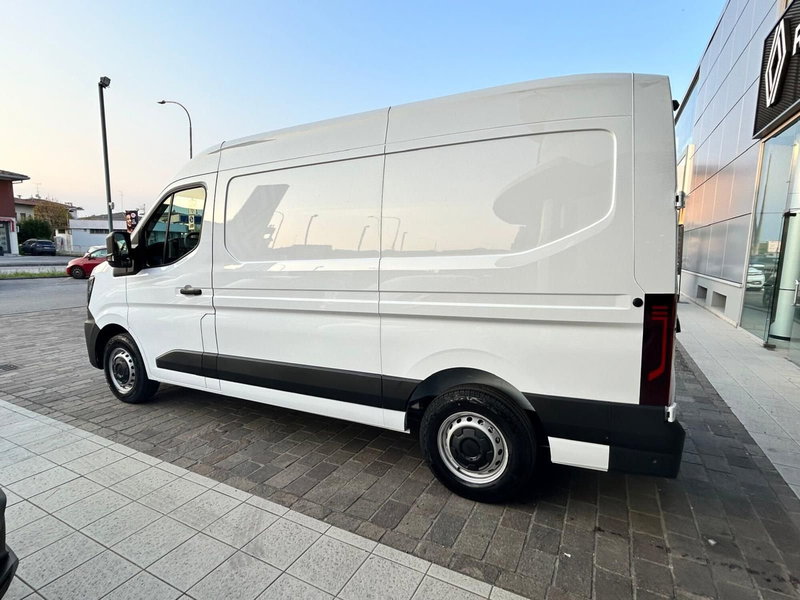 Renault Master E-Tech Electric Furgone nuova a Treviso (6)