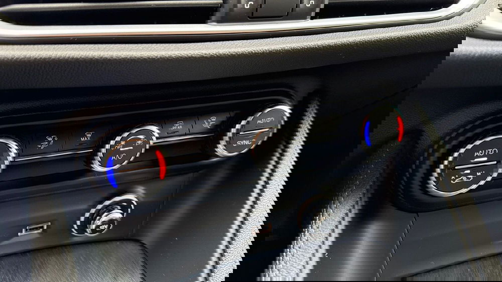 Alfa Romeo Stelvio usata a Treviso (10)