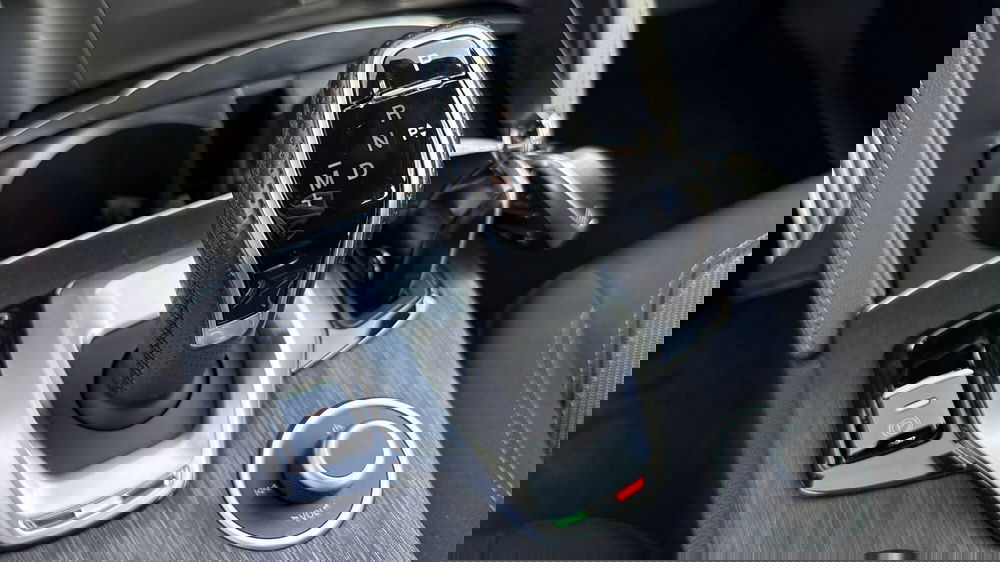 Alfa Romeo Stelvio usata a Treviso (12)