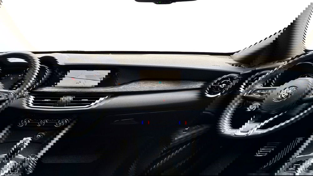 Alfa Romeo Stelvio usata a Treviso (6)