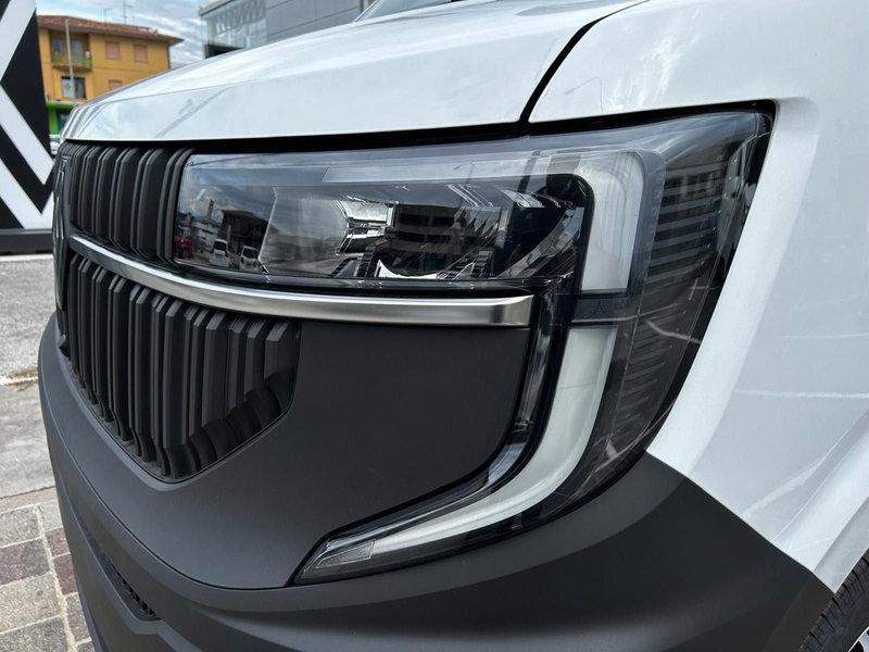 Renault Master Furgone nuova a Treviso (10)