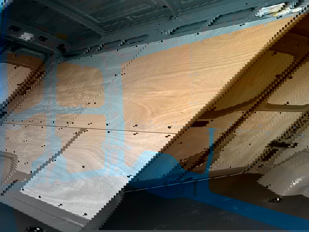 Renault Master Furgone nuova a Treviso (4)