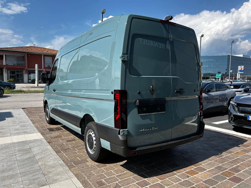 Renault Master Furgone nuova a Treviso (8)