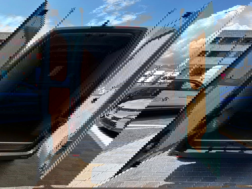 Renault Master Furgone nuova a Treviso (9)