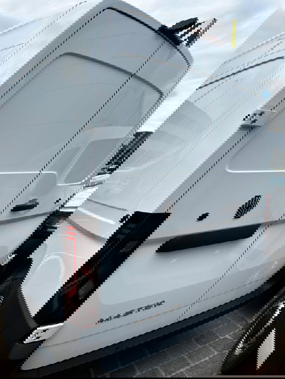 Renault Master Furgone nuova a Treviso (3)