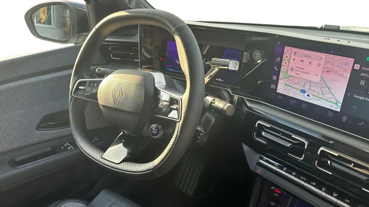 Renault Scenic E-Tech Electric usata a Treviso (12)