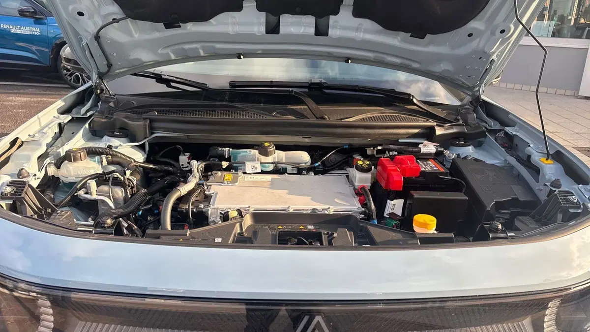 Renault Scenic E-Tech Electric usata a Treviso (15)