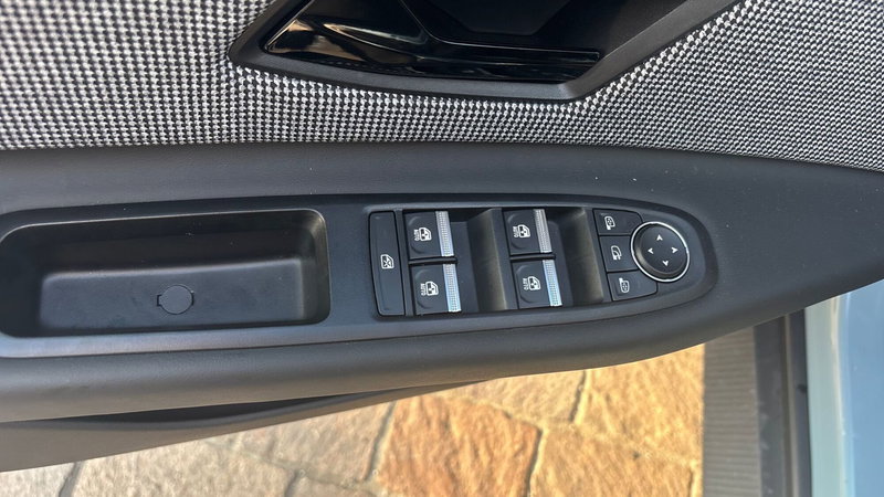 Renault Scenic E-Tech Electric usata a Treviso (17)