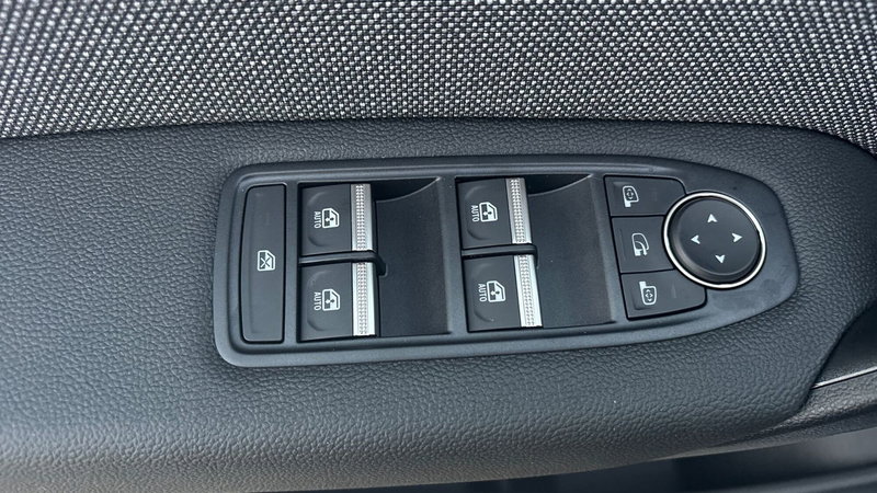 Renault Captur nuova a Treviso (16)