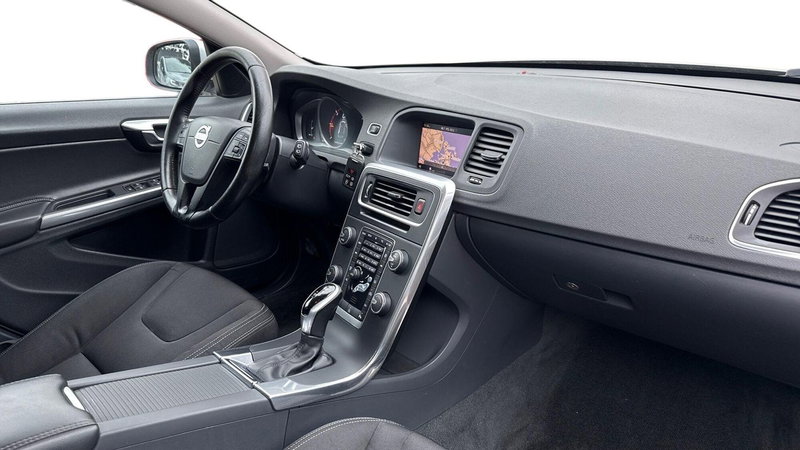 Volvo V60 usata a Treviso (10)