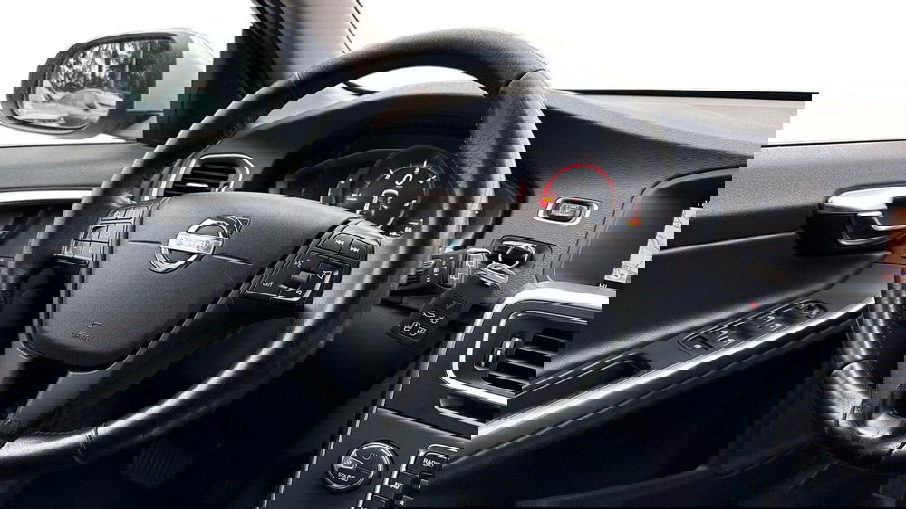 Volvo V60 usata a Treviso (8)